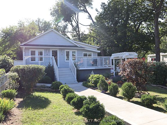 2nd image of 490 Beach Blvd
