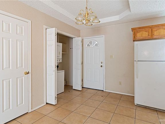 5th image of 1607 W Portales Dr APT 3
