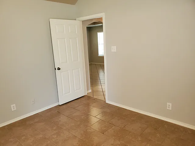 1431 Rivas St — Photo 7