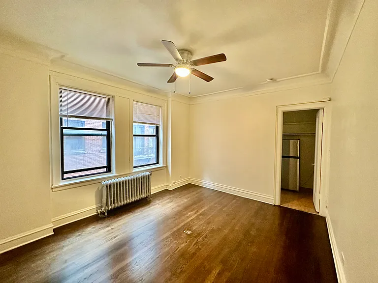 Shorecrest Apartments — Photo 15