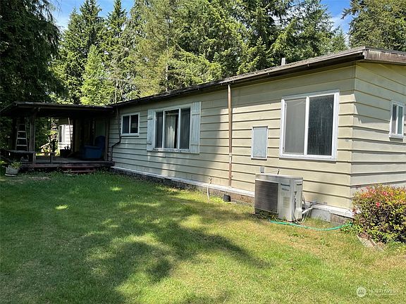 3rd image of 11529 49th Street NE