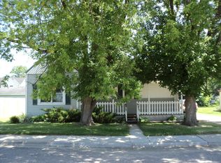 405 E 1st Ave, Osakis, MN 56360