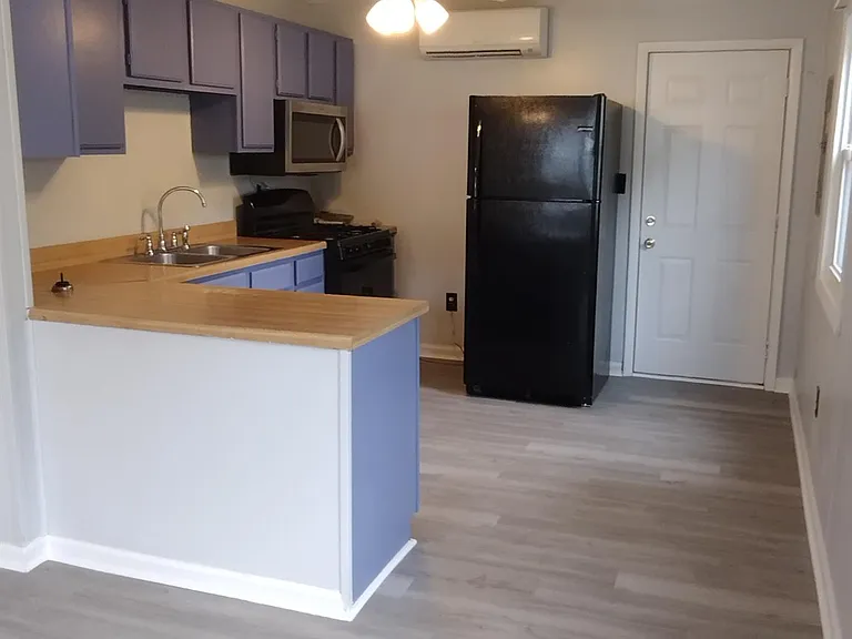 1485 Morgan Dr — Photo 3