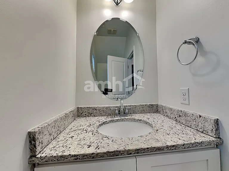 37 Sand Live Oak Dr — Photo 9