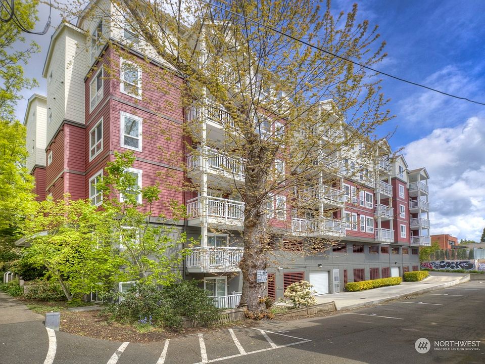 1st image of 2805 NE 125TH #405