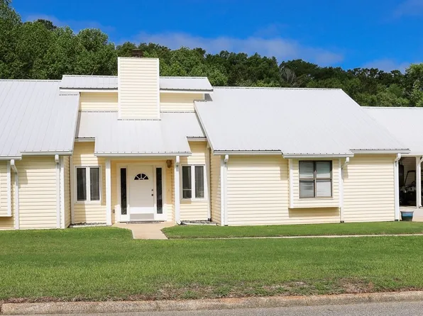 250 Hank Nix Dr, Ozark, AL 36360