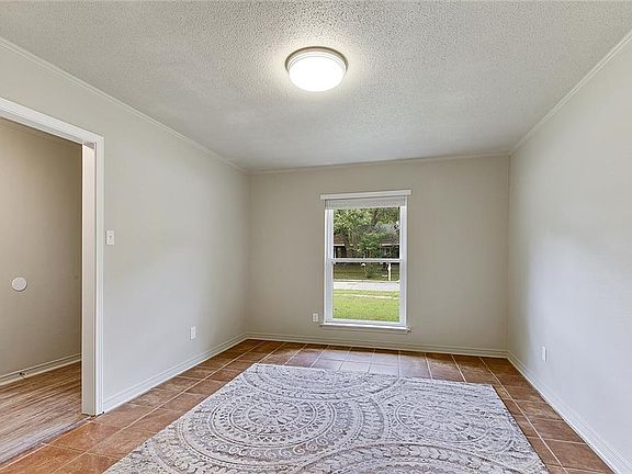 2nd image of 1333 Constitution Dr