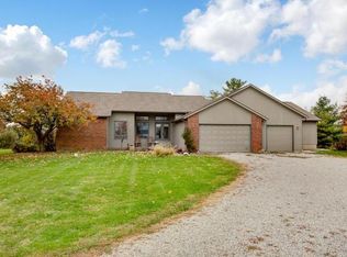 5847 Grove City Rd, Grove City, OH 43123