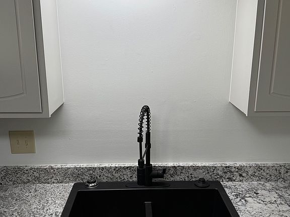 Black Ceramic Double Sink & Upgraded faucet with White Granite