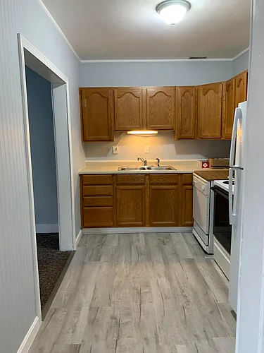 33 Oak St #33 Photo 1