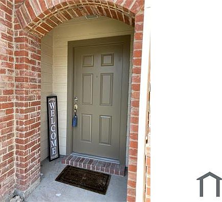 2nd image of 3116 Nandina St