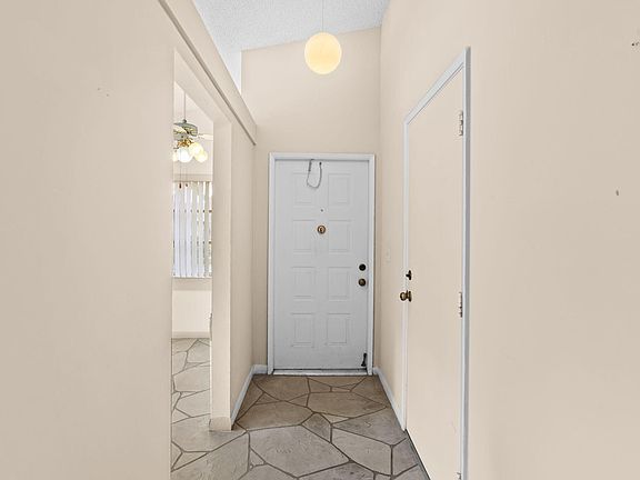 2nd image of 8101 Sweetbriar Way #B