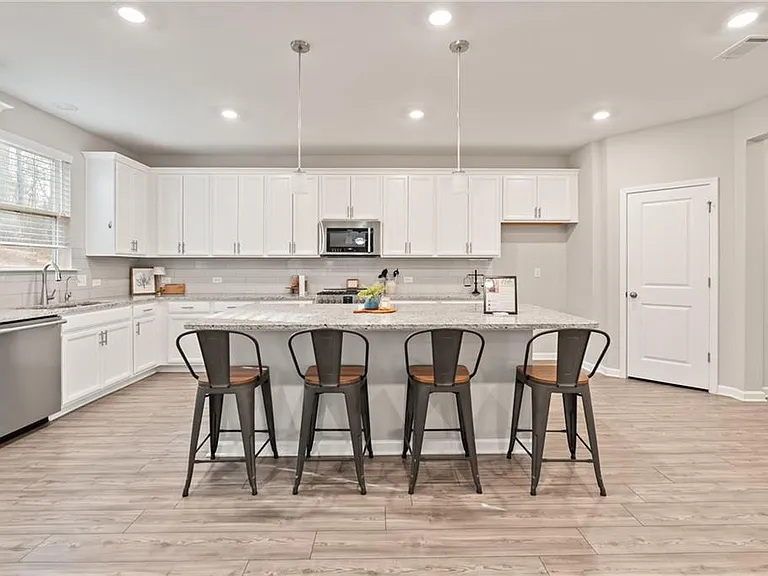 4437 Waxwing St — Photo 16