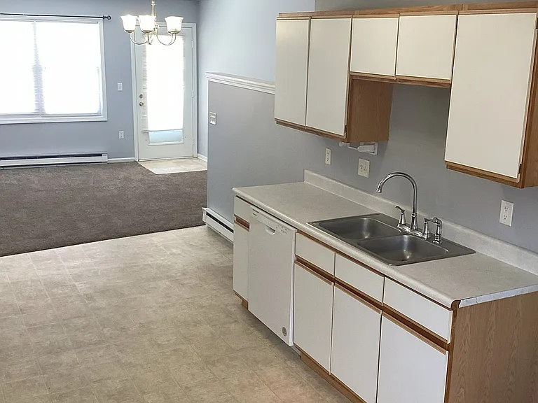 5586 Lapeer Rd — Photo 31