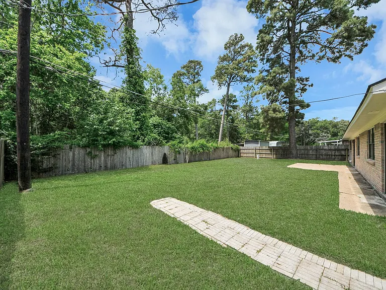 7427 Willow Oak Dr — Photo 5