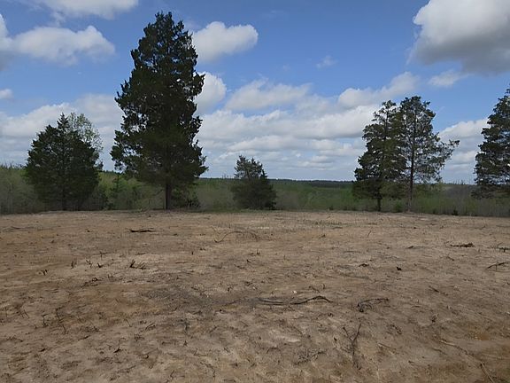 4th image of 830 Twin Pines Overlook