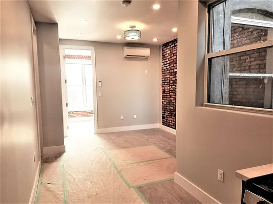 Rented by The Hamilton Group | media 20