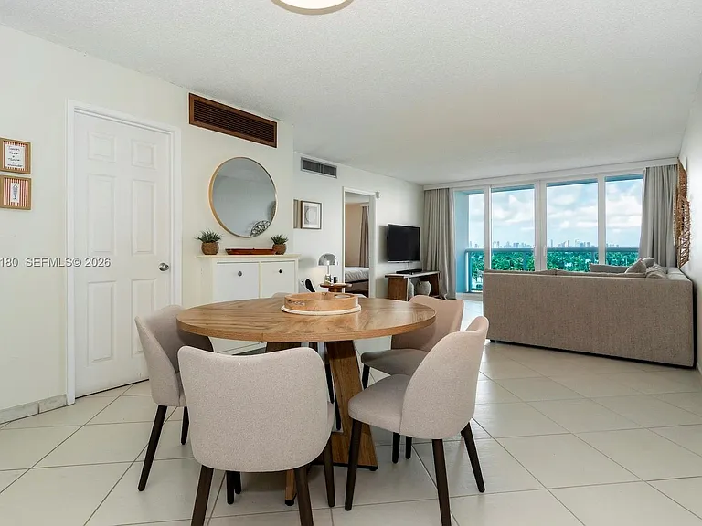 6770 Indian Creek Dr #8L — Photo 8