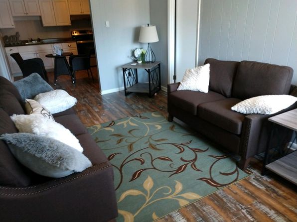 3317 Franklin Ave #20