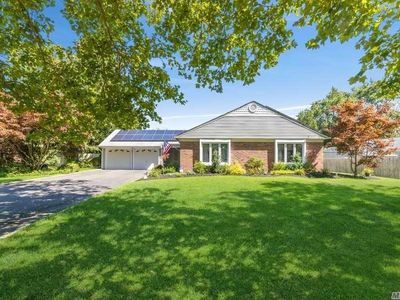 99 Sequoia Dr, Coram, NY, 11727