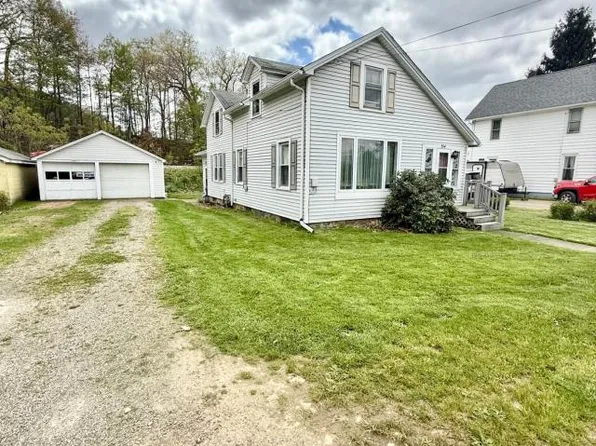 554 Oakland Dr, Warren, PA 16365