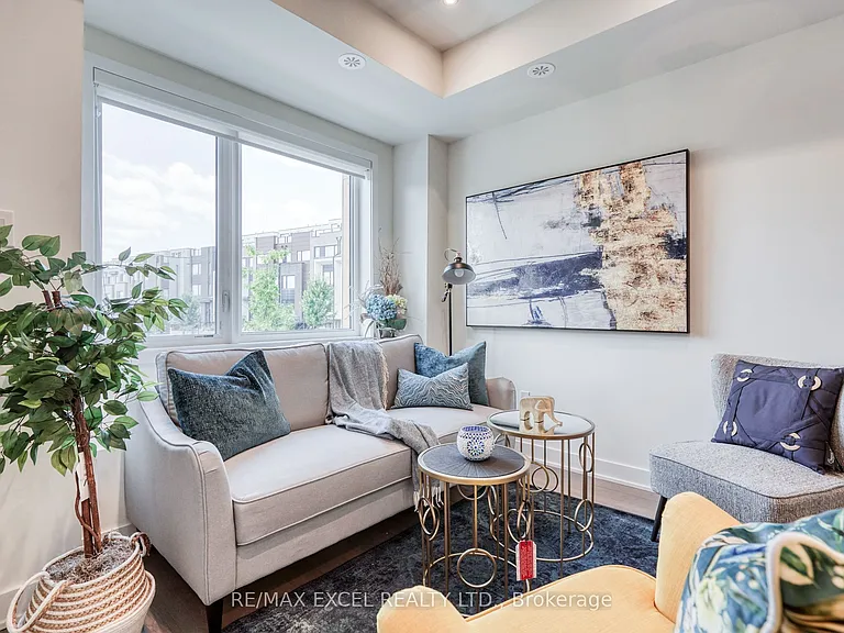 107 Frederick Tisdale Dr — Photo 2
