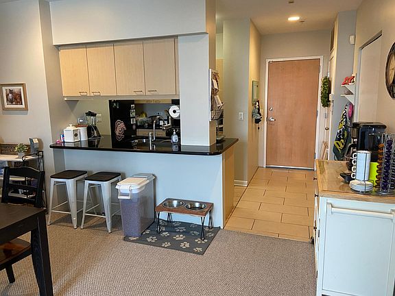 5th image of 1210 Chicago Ave APT 708
