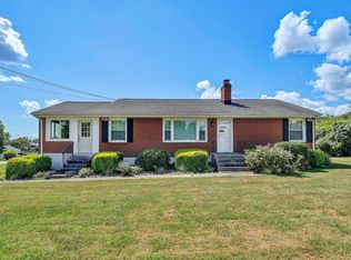 7704 Barrens Rd, Roanoke, VA 24019