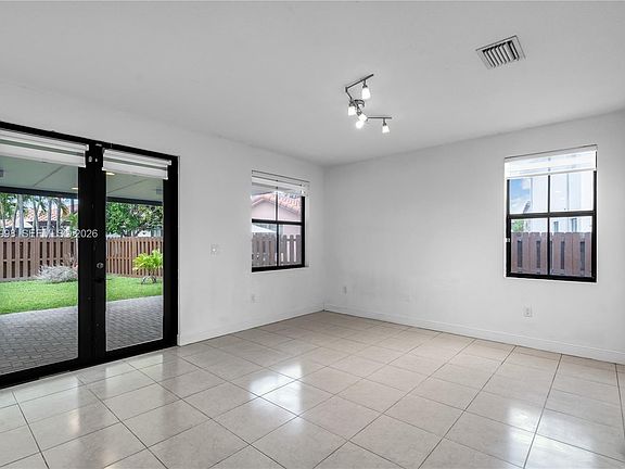 4th image of 9925 NW 10th St #1