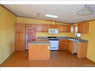 3rd image of 11215 Heatherwood Trl