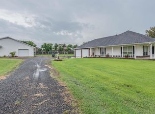 318 S Gladd Rd, Fort Gibson, OK 74434