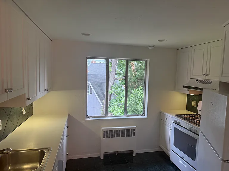 5301 Westbard Cir #346 — Photo 13