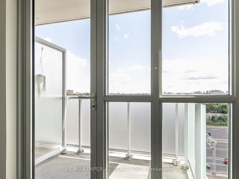 188 Fairview Mall Dr #722 — Photo 17