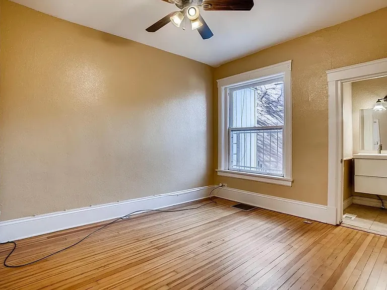 1707 Vine St — Photo 8