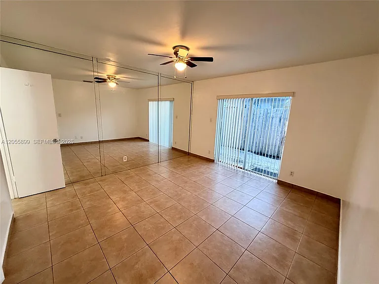 1502 N 57th Ter #1502 — Photo 16