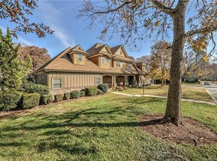 2655 Chilton Pl, Charlotte, NC 28207