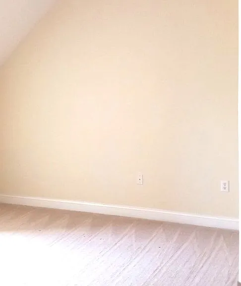 5215 Center St #405 — Photo 13