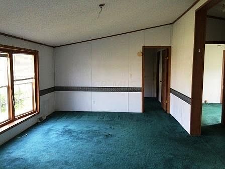 3rd image of 87 Mound Ln