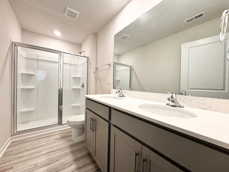 5124 Hyrule Dr — Photo 11