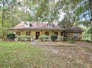 4204 Oakhill Dr, Terry, MS 39170