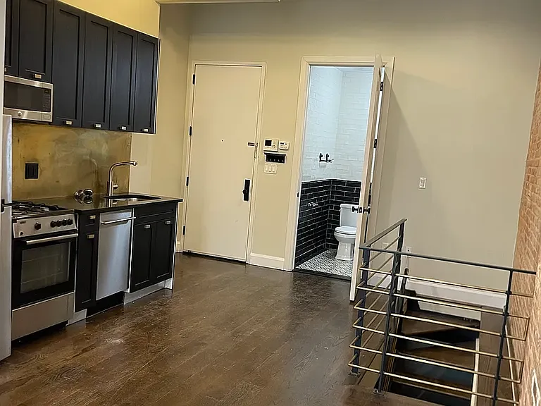 221 Ralph Ave #1L — Photo 3