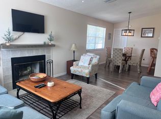 3887 59th Ave W, Bradenton, FL 34210