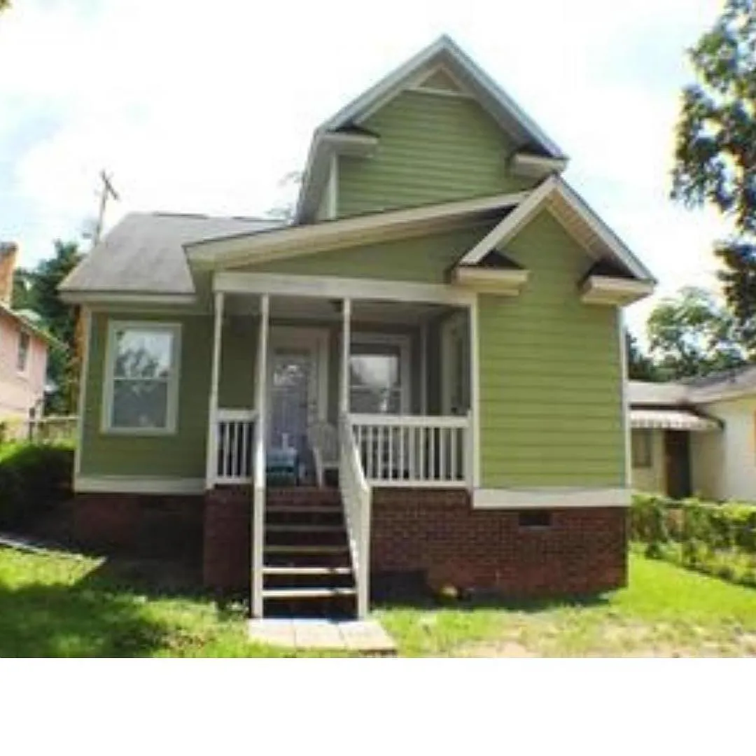 Back Door - 911 Pine St
