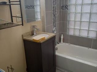 2632 S 7th St, Milwaukee, WI 53215