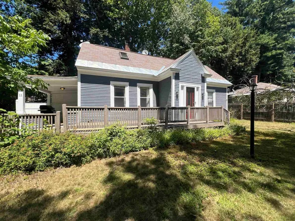 11 Longwood Place, Claremont, NH 03743