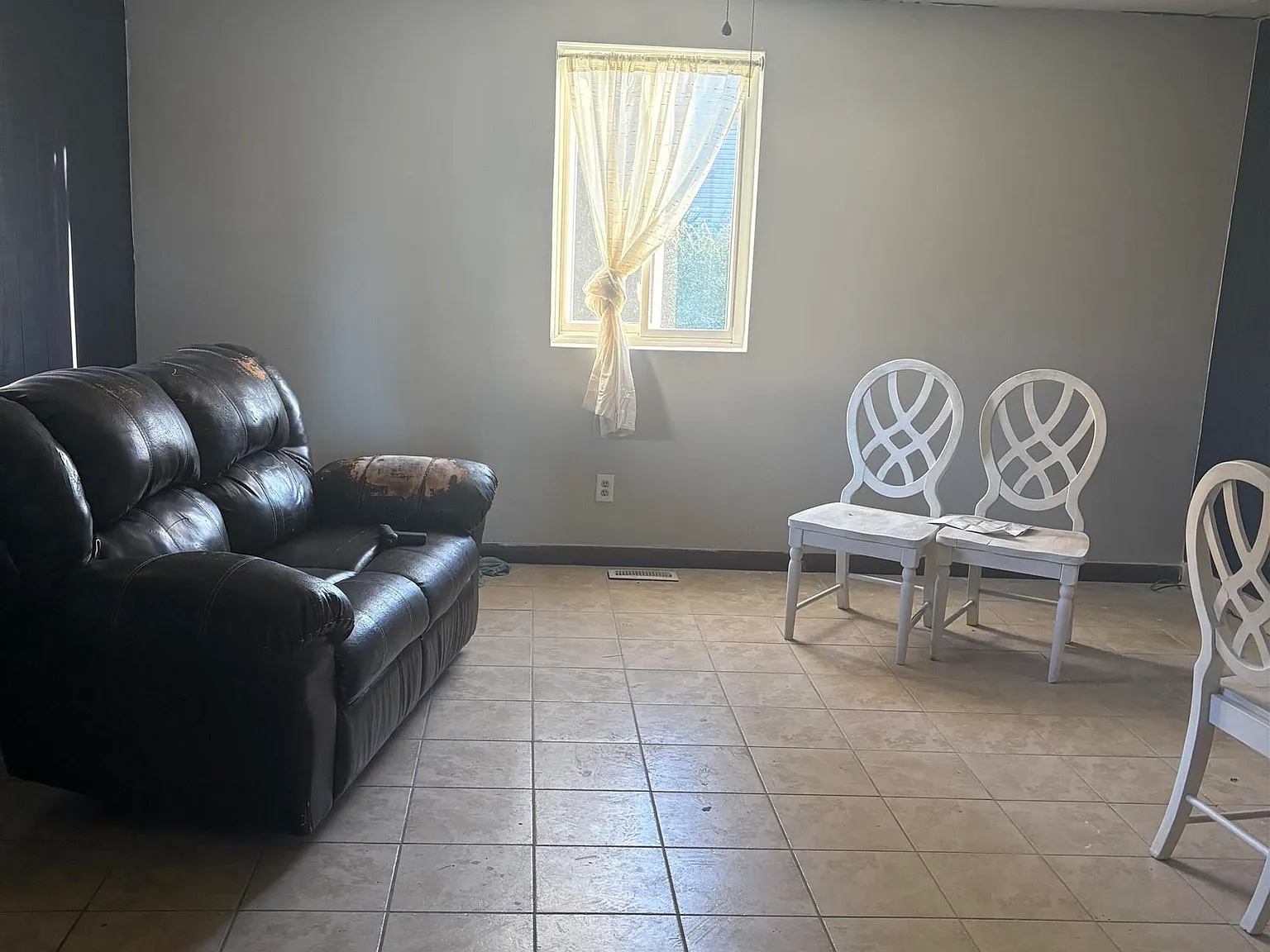 2 bed, 1.0 bath, $1,500 — Photo 3