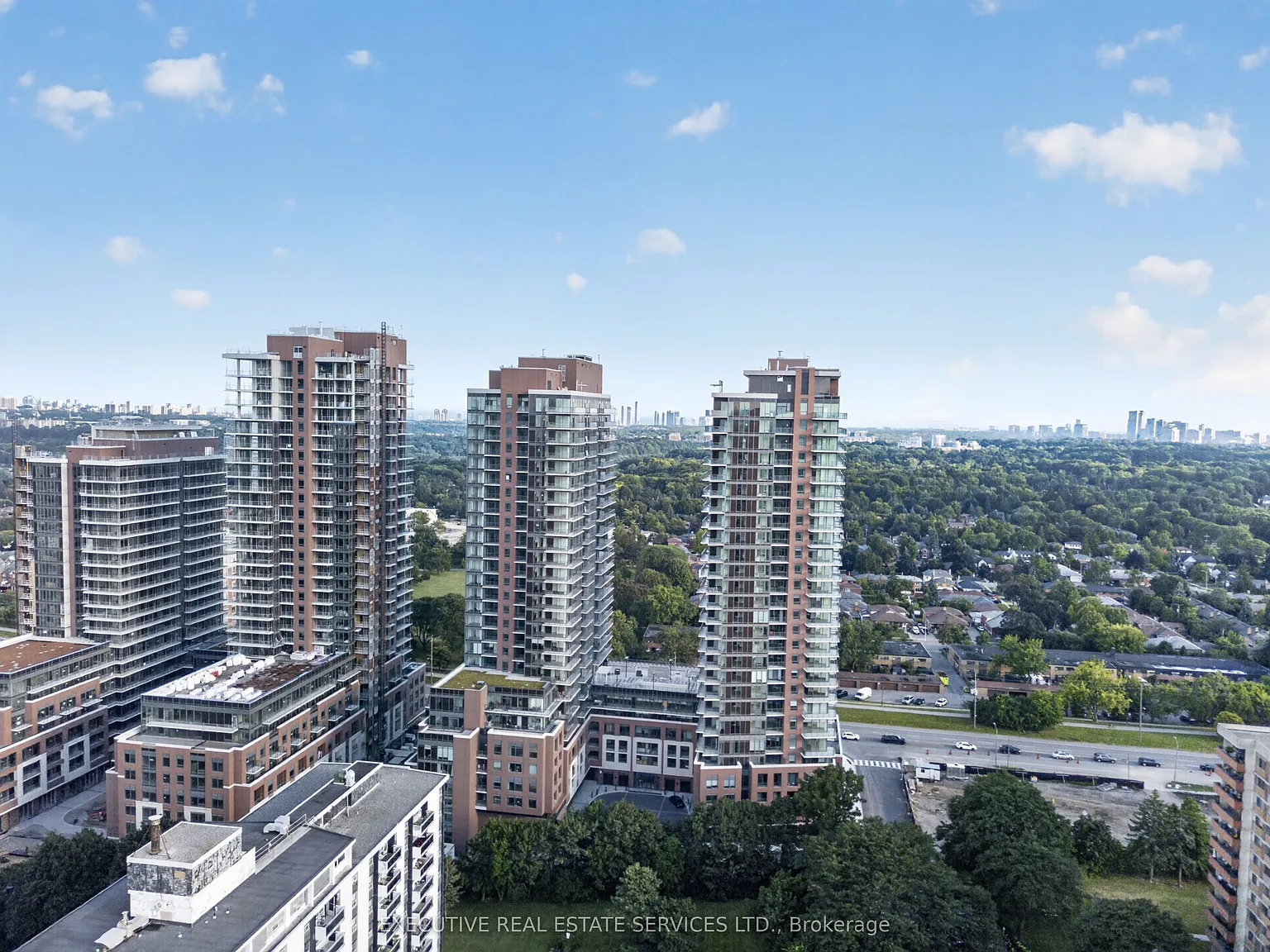 2 bed, $2,450 — Photo 4