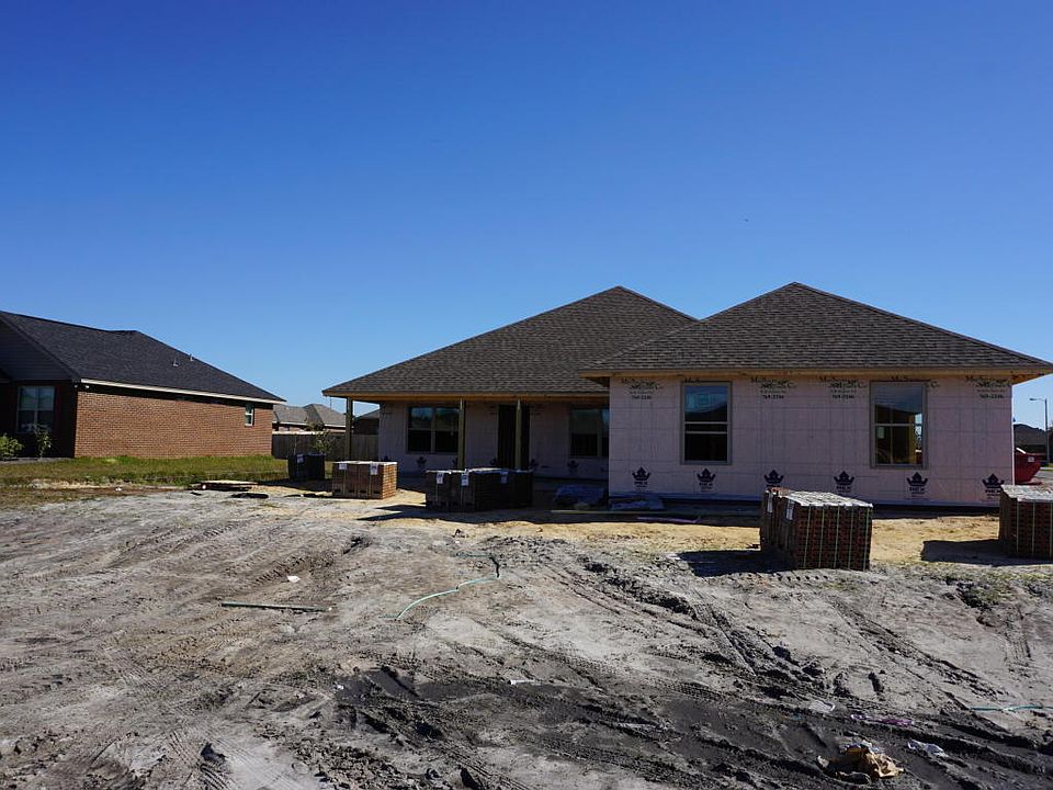 2nd image of 4202 Albert Way