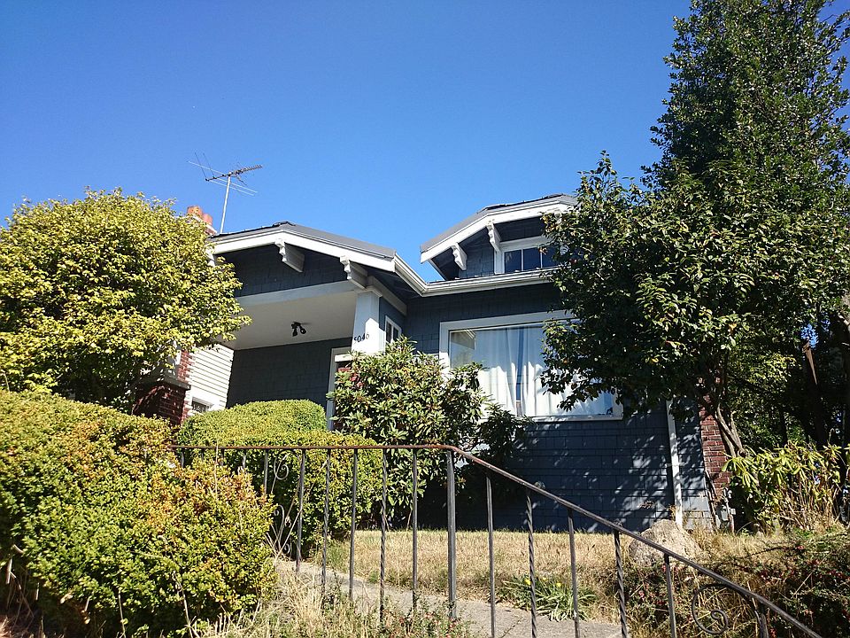 2nd image of 5046 7th Ave NE
