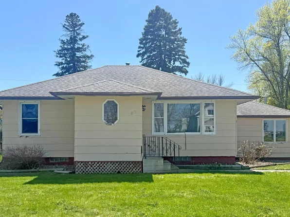 217 Pearl St W, Amboy, MN 56010